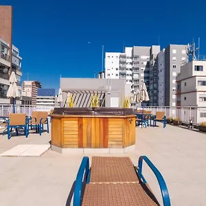 Casa de Férias Bhomy Bela Vista Moderno Com Varanda Y804b, São Paulo