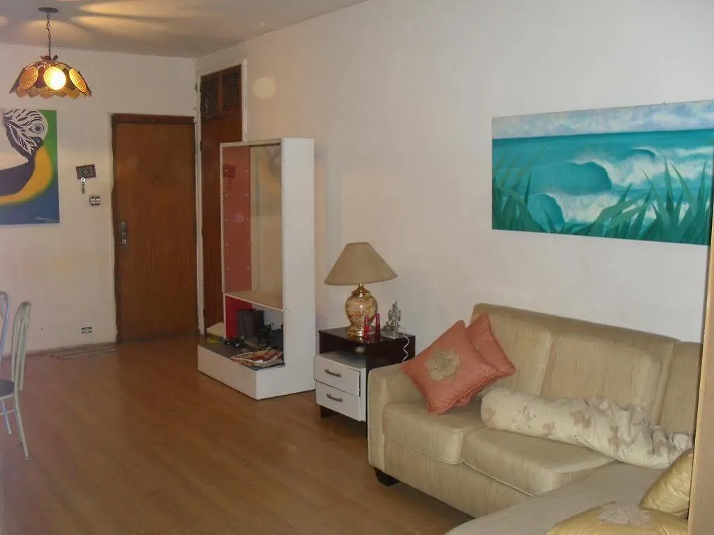 Quarto em Acomodações Particulares Acomodações Hamzo São Paulo Brasil